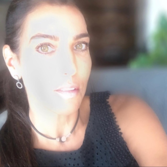 Poshmark profile picture for @scordio